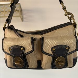 SOLD Vintage Coach Turnlock Shoulder Bag | 2008 | Cream & Black